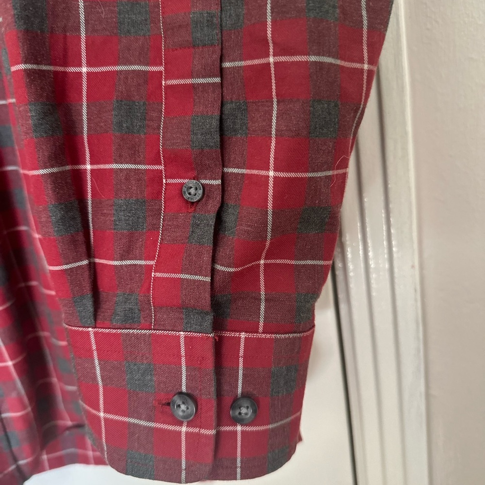 Pendleton Button Down Men’s Size Large - image 3